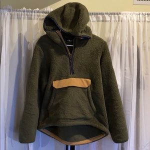 North Face Sherpa Hoodie (L)